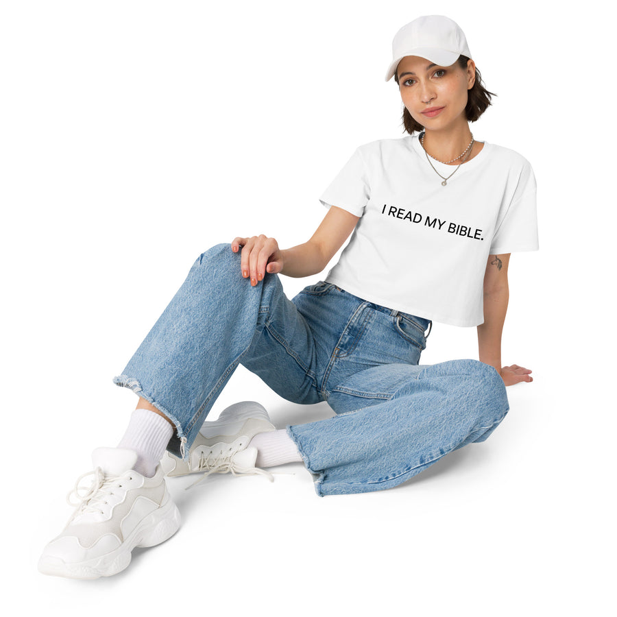 I READ MY BIBLE Women’s crop top